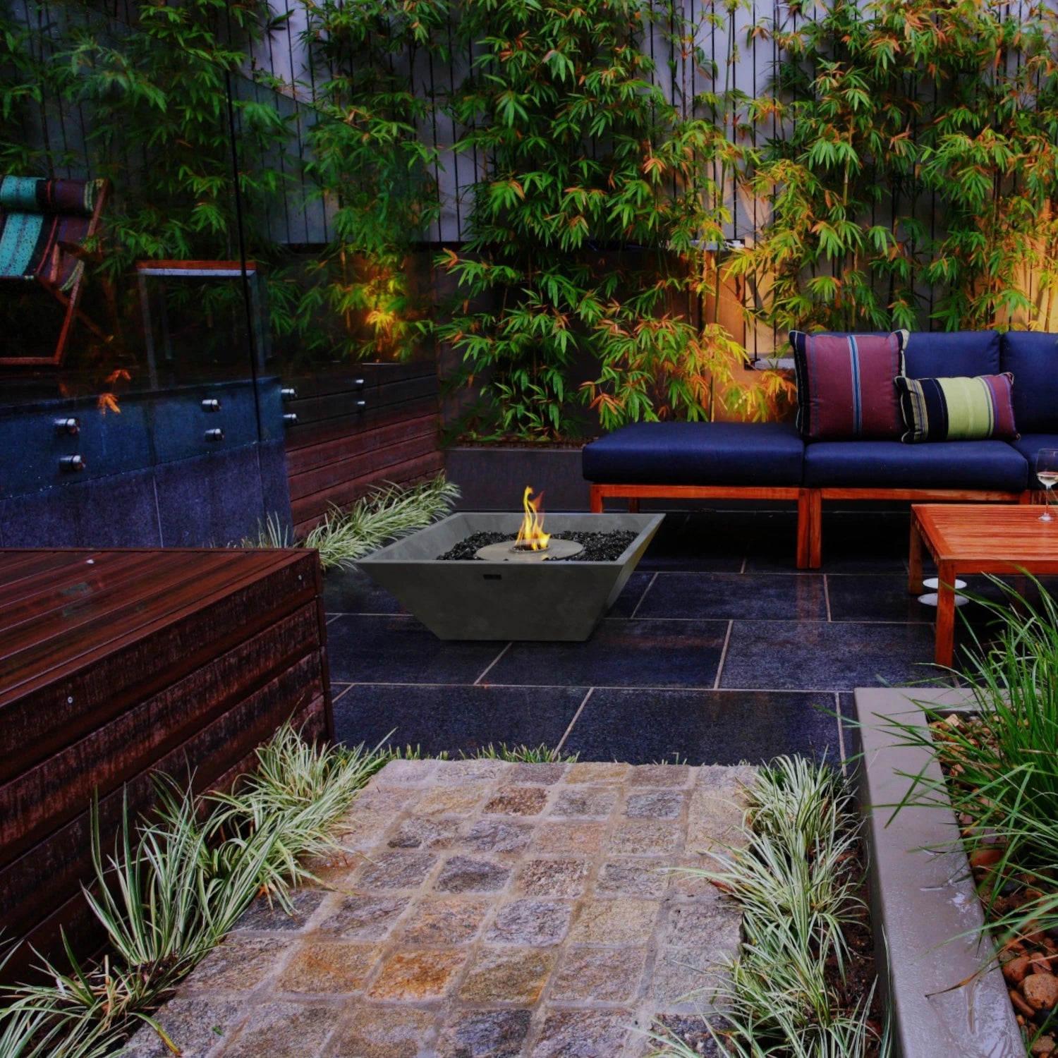 Nova 600 Outdoor Bioethanol Fireplace